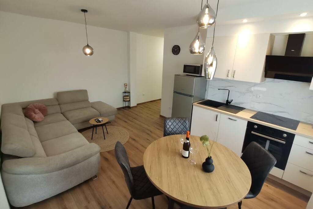 Apartment S Bibinje Exteriör bild