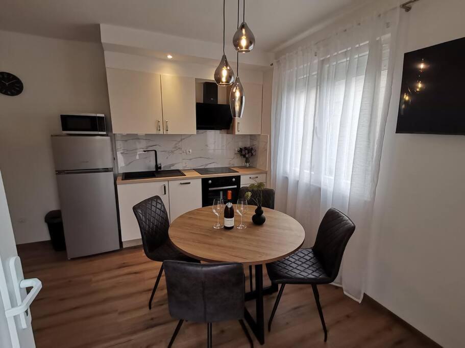Apartment S Bibinje Exteriör bild